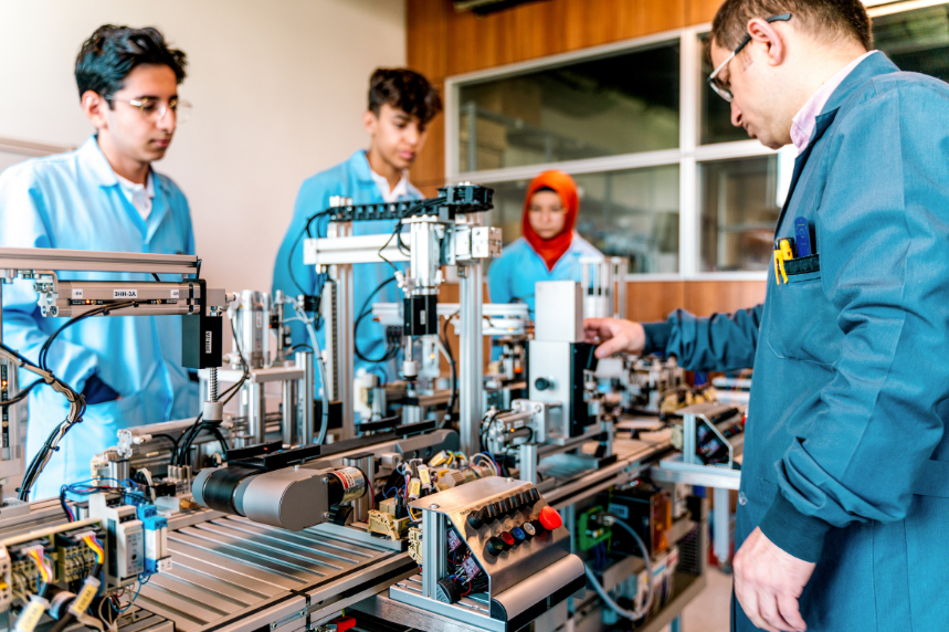 ENGINEERING & TECHNOLOGY